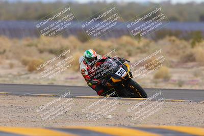 media/Dec-17-2022-SoCal Trackdays (Sat) [[224abd9271]]/Turn 16 (210pm)/